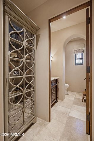 4949 E LINCOLN Drive 7, Paradise Valley, AZ 85253