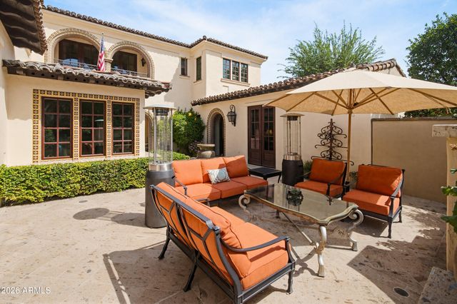 4949 E LINCOLN Drive 7, Paradise Valley, AZ 85253