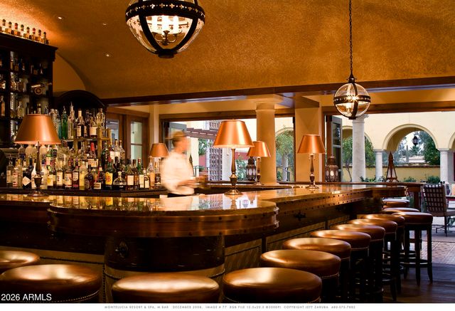 4949 E LINCOLN Drive 7, Paradise Valley, AZ 85253