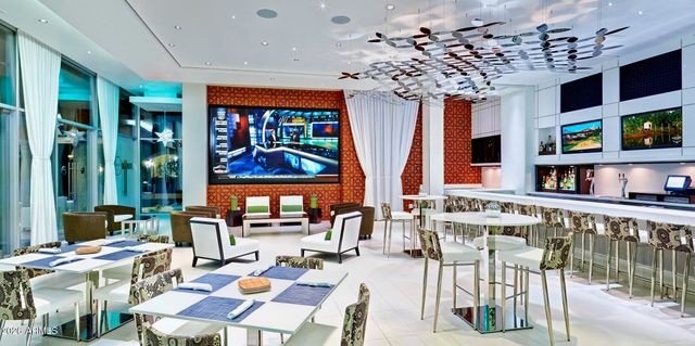 4949 E LINCOLN Drive 7, Paradise Valley, AZ 85253