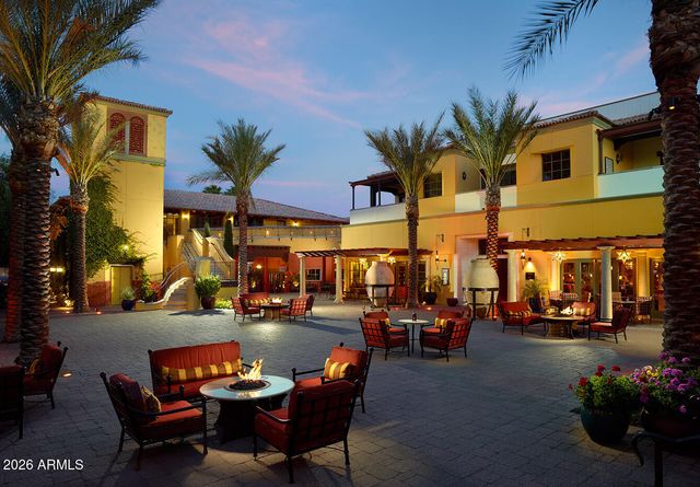 4949 E LINCOLN Drive 7, Paradise Valley, AZ 85253