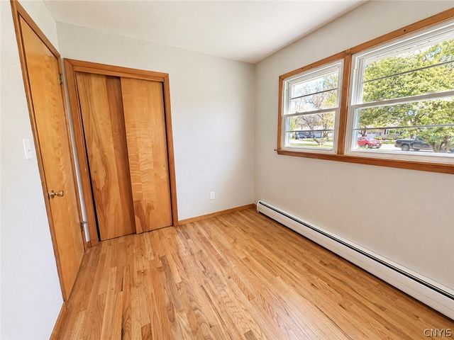 3 Dominica Court, Utica, NY 13502