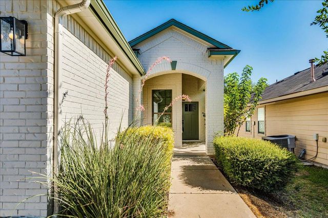 765 Reliance DR, Buda, TX 78610