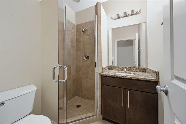 2425 W Arthington Street 1, Chicago, IL 60612