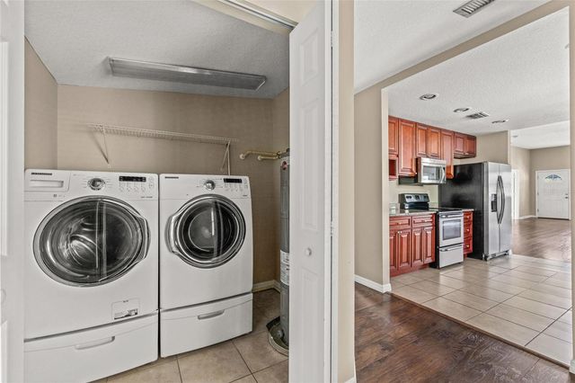 2501 W GRAY STREET, Tampa, FL 33609