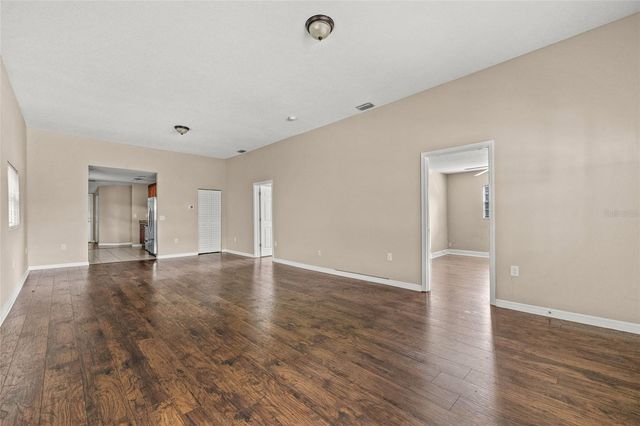 2501 W GRAY STREET, Tampa, FL 33609