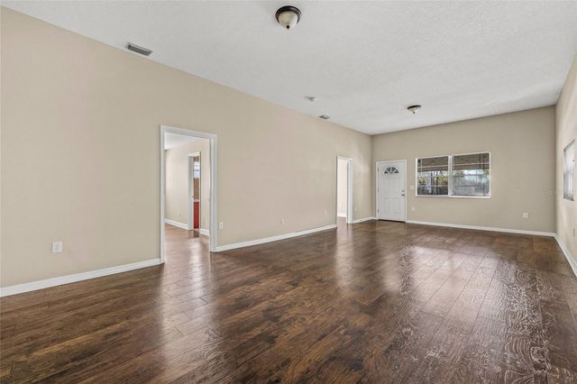 2501 W GRAY STREET, Tampa, FL 33609