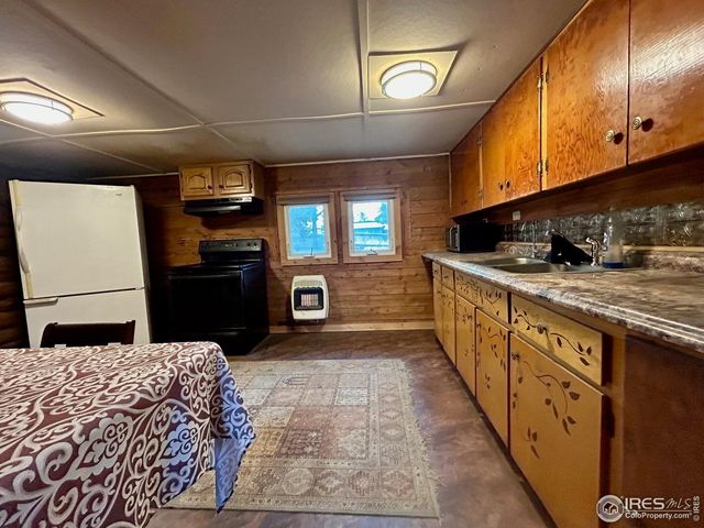 27 Gap Rd, Black Hawk, CO 80422