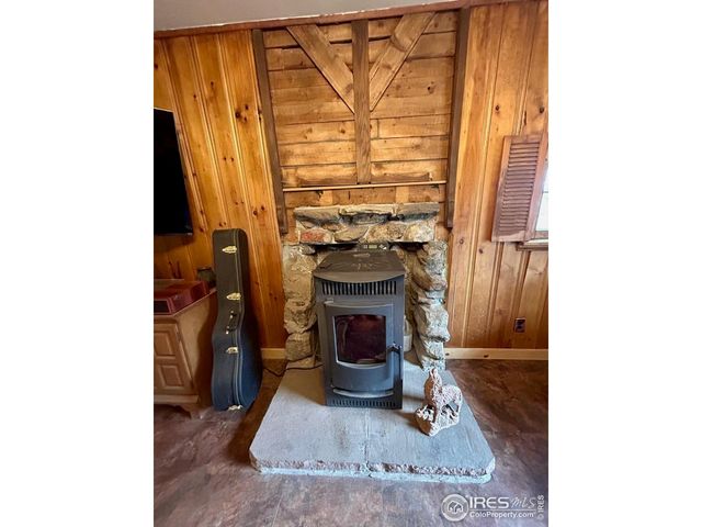 27 Gap Rd, Black Hawk, CO 80422