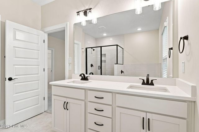 205 Telluride Court, Aberdeen, NC 28315