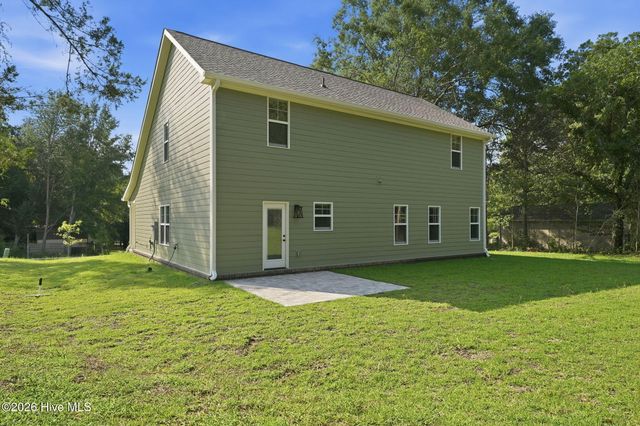 205 Telluride Court, Aberdeen, NC 28315