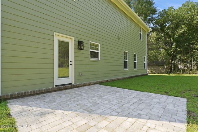205 Telluride Court, Aberdeen, NC 28315