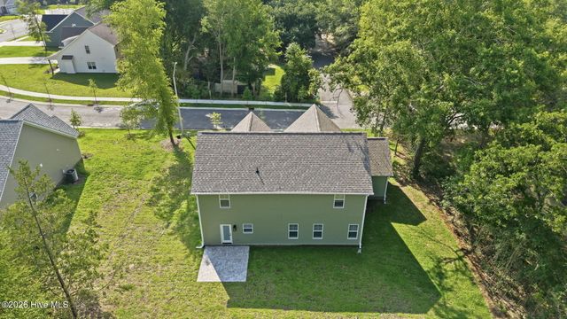 205 Telluride Court, Aberdeen, NC 28315