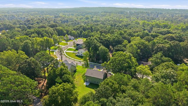 205 Telluride Court, Aberdeen, NC 28315