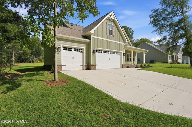 205 Telluride Court, Aberdeen, NC 28315