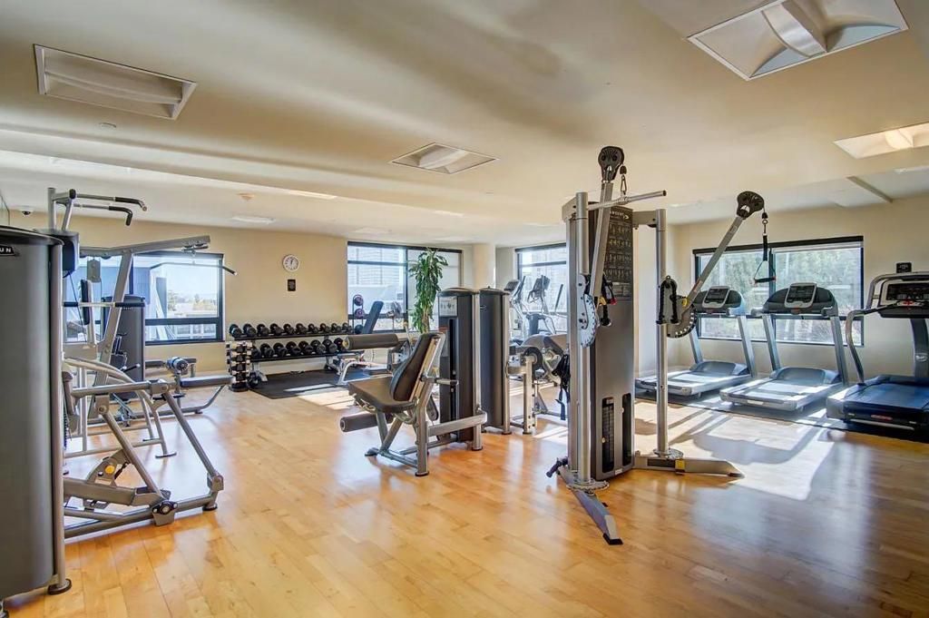 Image 28 of property listing at 88 E San Fernando Street 1406, San Jose, CA 95113