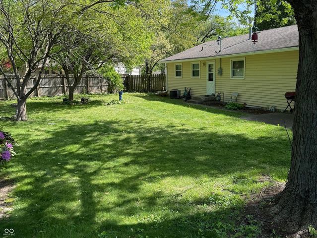 480 McCarty Drive, Greenwood, IN 46142