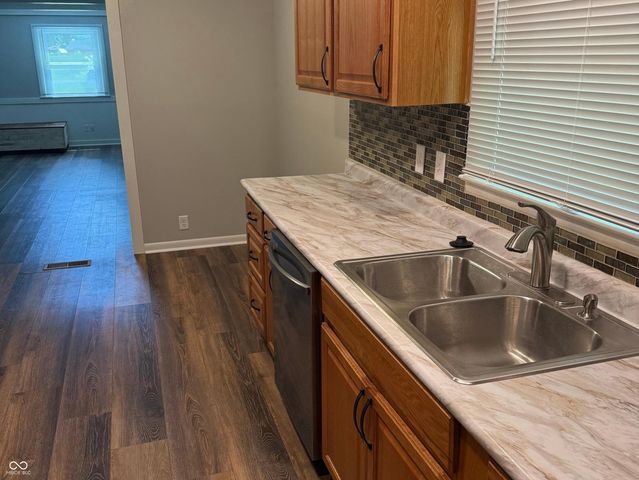 480 McCarty Drive, Greenwood, IN 46142