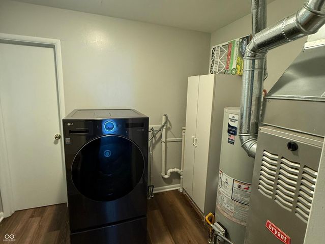 480 McCarty Drive, Greenwood, IN 46142