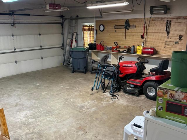 480 McCarty Drive, Greenwood, IN 46142