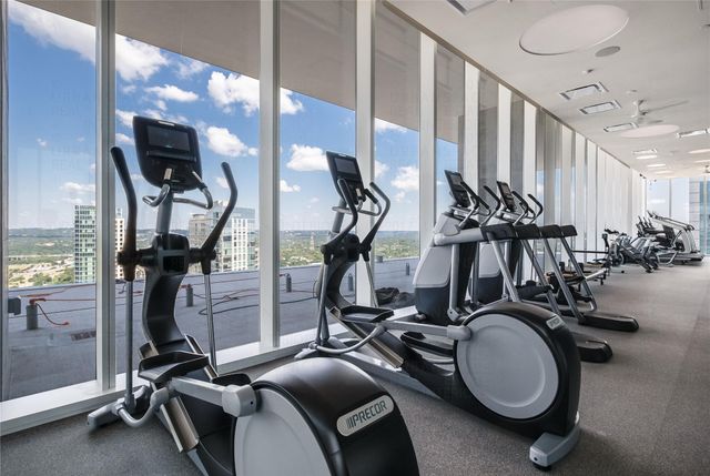 301 West Ave 3604, Austin, TX 78701