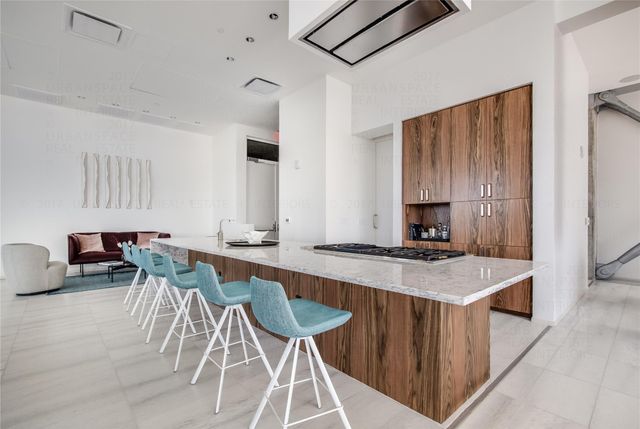 301 West Ave 3604, Austin, TX 78701