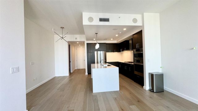 301 West Ave 3604, Austin, TX 78701