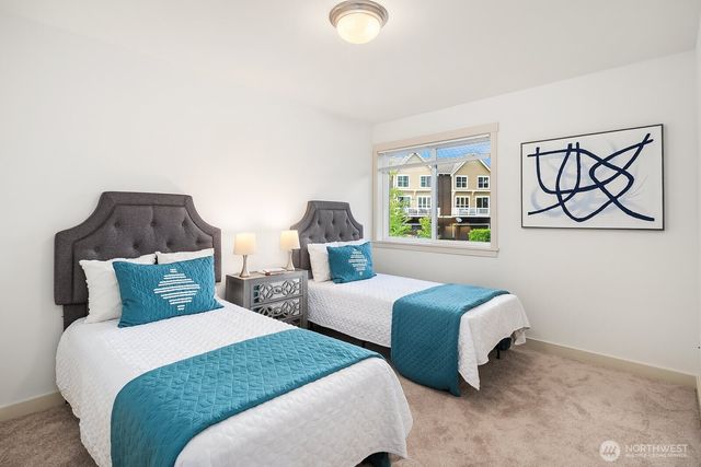 2339 23rd Lane NE, Issaquah, WA 98029