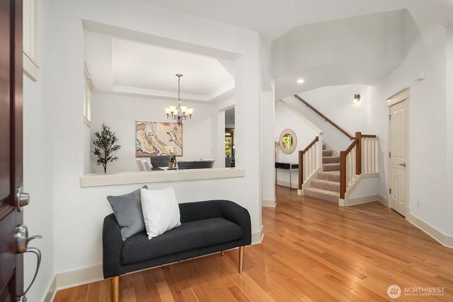 2339 23rd Lane NE, Issaquah, WA 98029