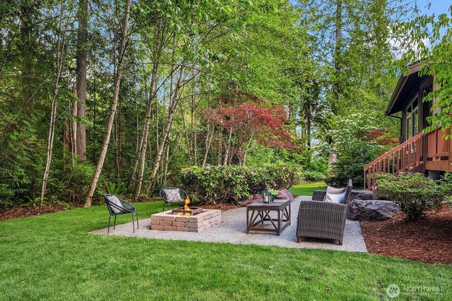 2339 23rd Lane NE, Issaquah, WA 98029