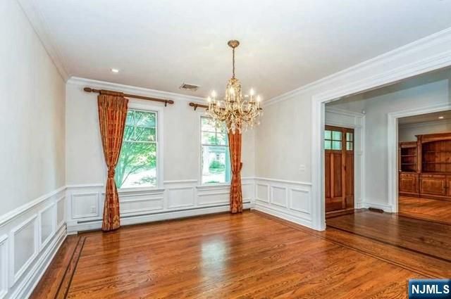 85 Everett Street, Closter, NJ 07624