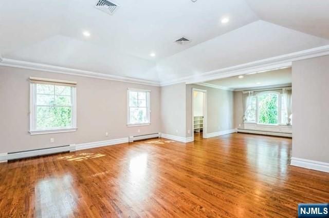 85 Everett Street, Closter, NJ 07624