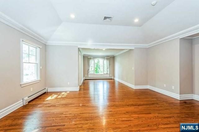 85 Everett Street, Closter, NJ 07624