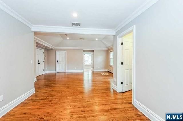 85 Everett Street, Closter, NJ 07624