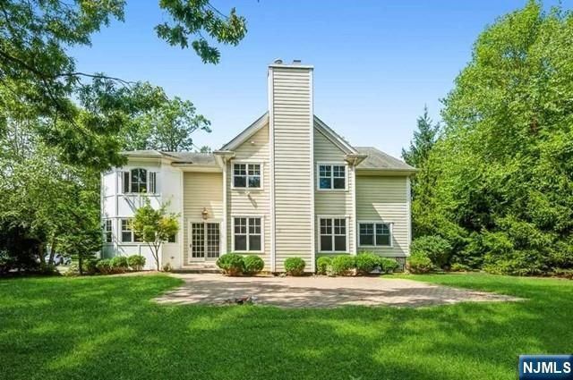 85 Everett Street, Closter, NJ 07624