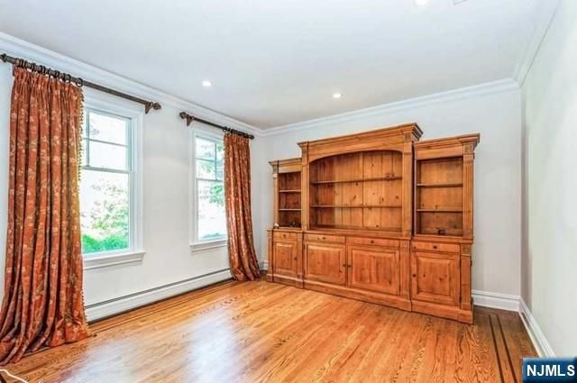 85 Everett Street, Closter, NJ 07624