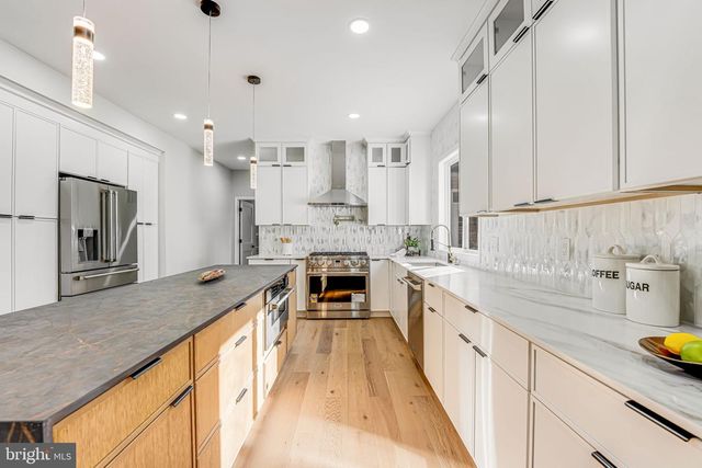 3620 HILL ST, Fairfax, VA 22030