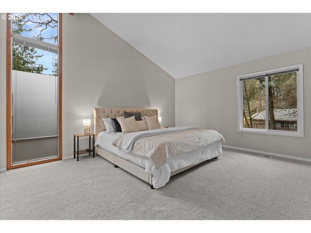 4361 ALBERT Cir, Lake Oswego, OR 97035