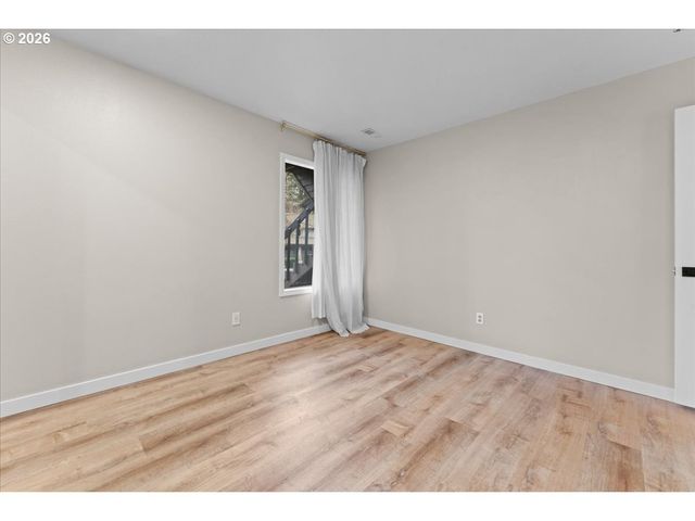 4361 ALBERT Cir, Lake Oswego, OR 97035