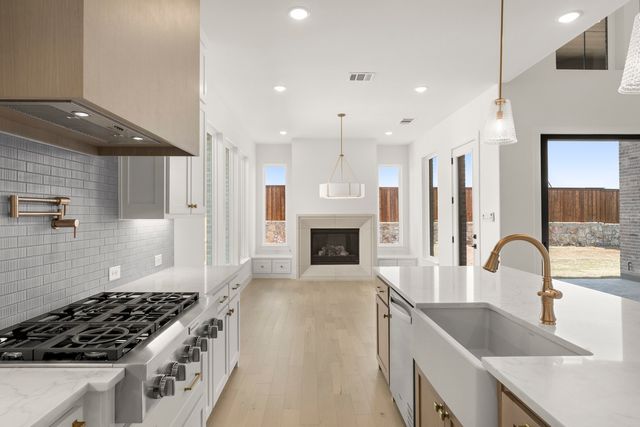 3728 Meander Way, Celina, TX 75078