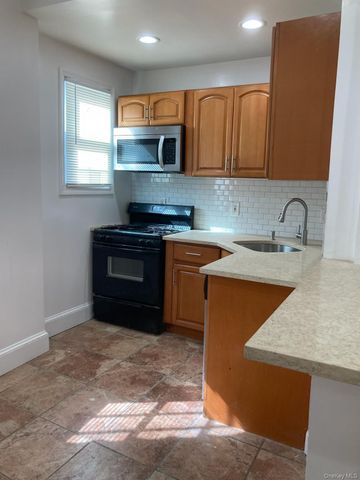 340 Bedford Avenue, Uniondale, NY 11553