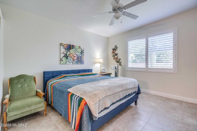 1736 N Wild Hyacinth Drive, Tucson, AZ 85715