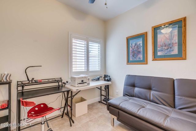 1736 N Wild Hyacinth Drive, Tucson, AZ 85715