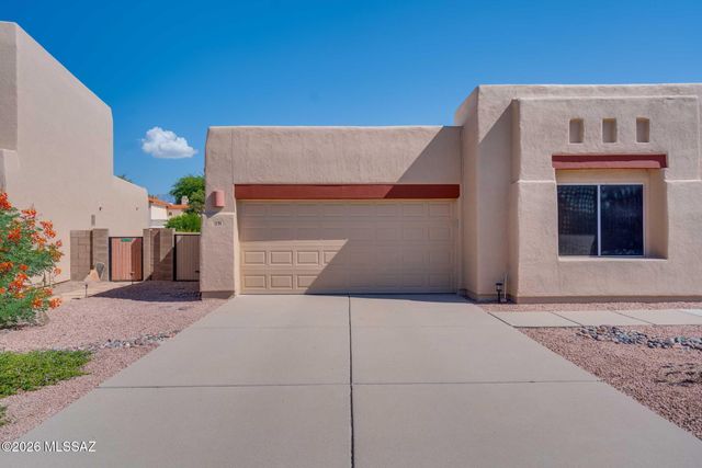 1736 N Wild Hyacinth Drive, Tucson, AZ 85715