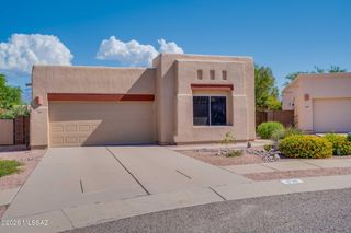 1736 N Wild Hyacinth Drive, Tucson, AZ 85715