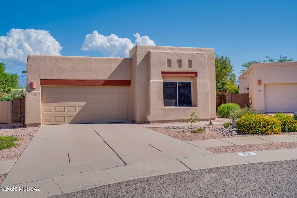 1736 N Wild Hyacinth Drive, Tucson, AZ 85715