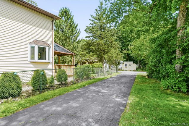 24 Lincoln Street, Sloatsburg, NY 10974