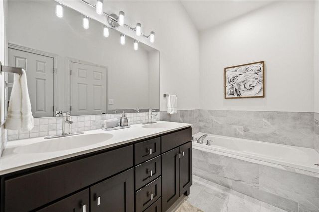 1716 Apple Blossom Drive, Munster, IN 46321