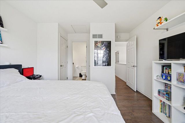 1716 Apple Blossom Drive, Munster, IN 46321