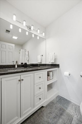 1716 Apple Blossom Drive, Munster, IN 46321